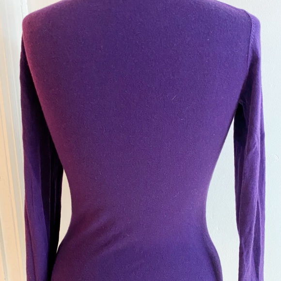 Hugo Boss Woman's low cut top, size S - Picture 3 of 5